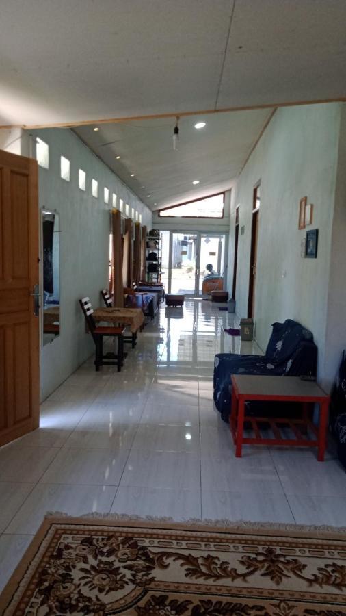 Belitung Backpacker Apartment Tanjung Pandan Exterior photo